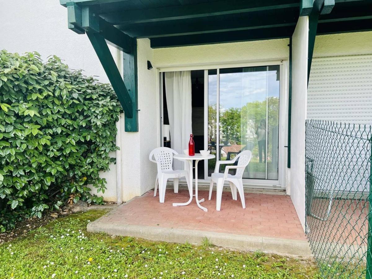 Studio Eglantine A Cambo-Les-Bains, Proche Thermes, Terrasse, Parking, Acces Internet, Animaux Ok - Fr-1-495-106 Екстер'єр фото