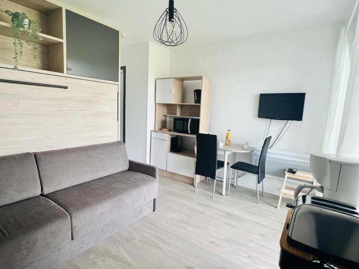 Studio Eglantine A Cambo-Les-Bains, Proche Thermes, Terrasse, Parking, Acces Internet, Animaux Ok - Fr-1-495-106 Екстер'єр фото